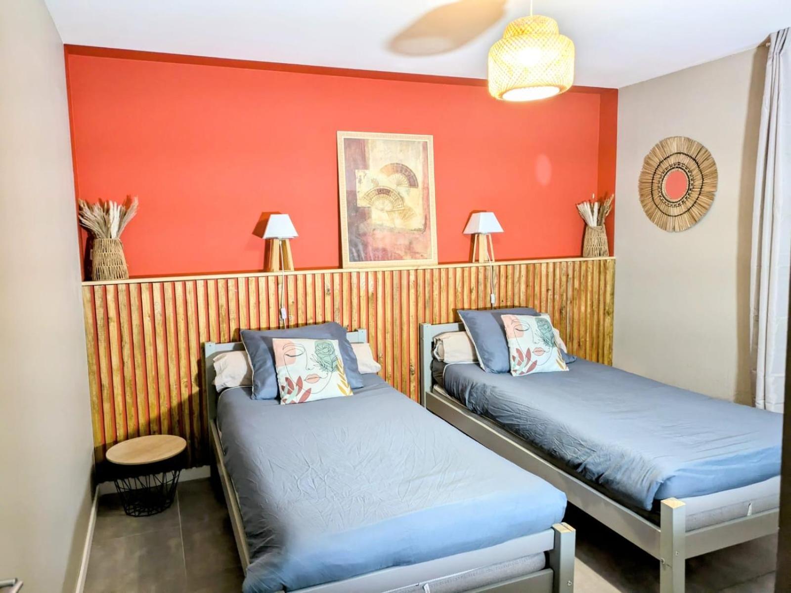 L'Alcove Du 510 - Spa - Chambre Romantique - Sauna - Salle De Jeux モントーバン エクステリア 写真
